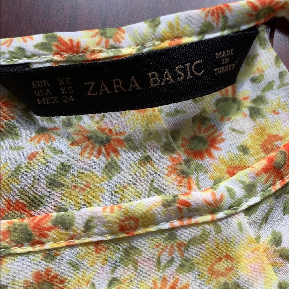 Zara Tanktop - Picture 2 of 3